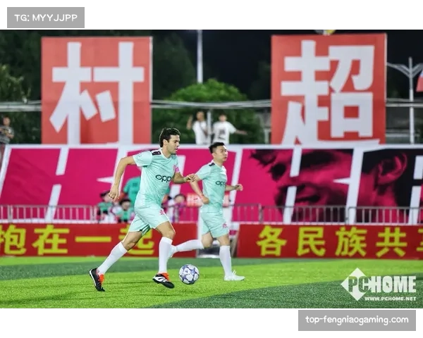 “街头法甲”青少年足球节在里尔开幕,设置攻防转换挑战项目 “街头法甲”青少年足球节在里尔开幕,设置攻防转换挑战项目